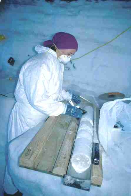 ice core cleaning and packing